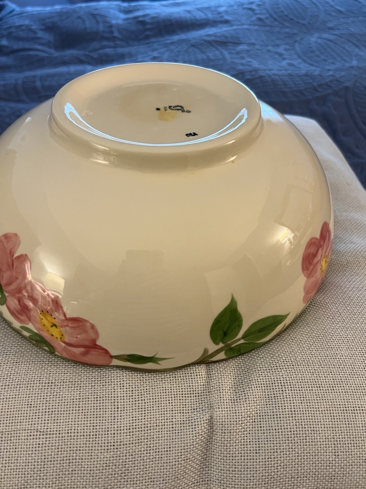 Franciscan Desert Rose LargeBowl Scalloped Rim White/Pink/Green USA