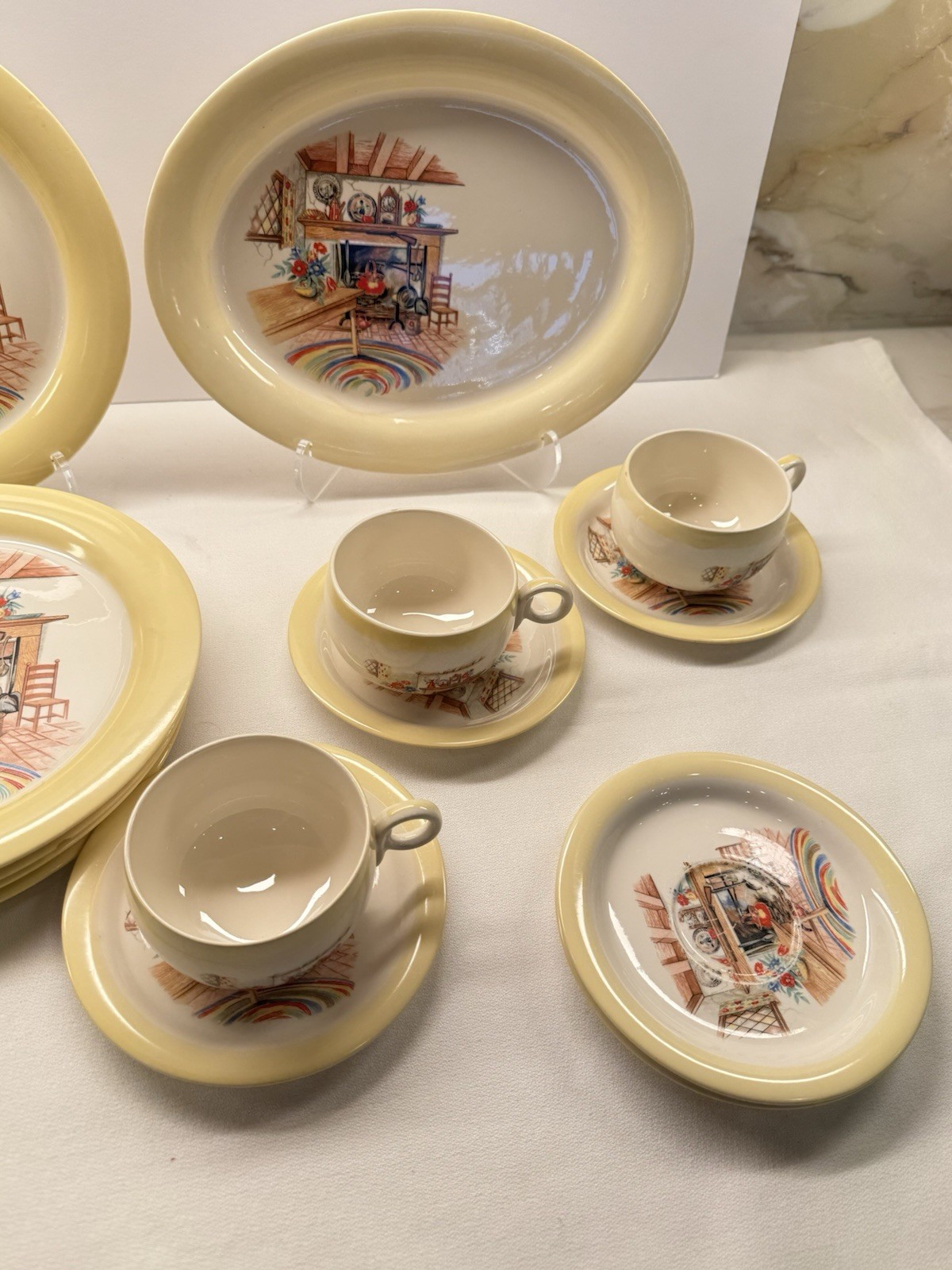 26pc Homer Laughlin Eggshell Colonial Kitchen Hearth Yellow Rim 1941 Swing Set