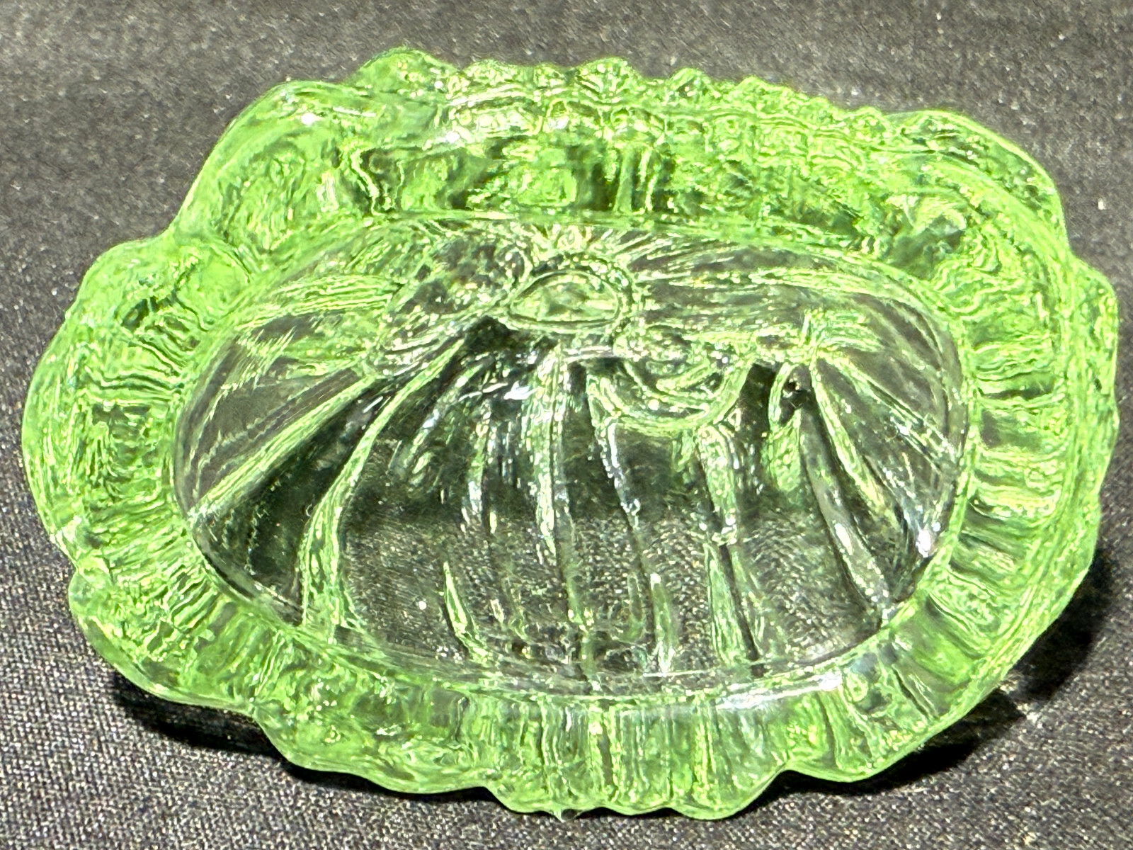 Green Vaseline uranium glass girl doll candy container woman Elizabeth selenium