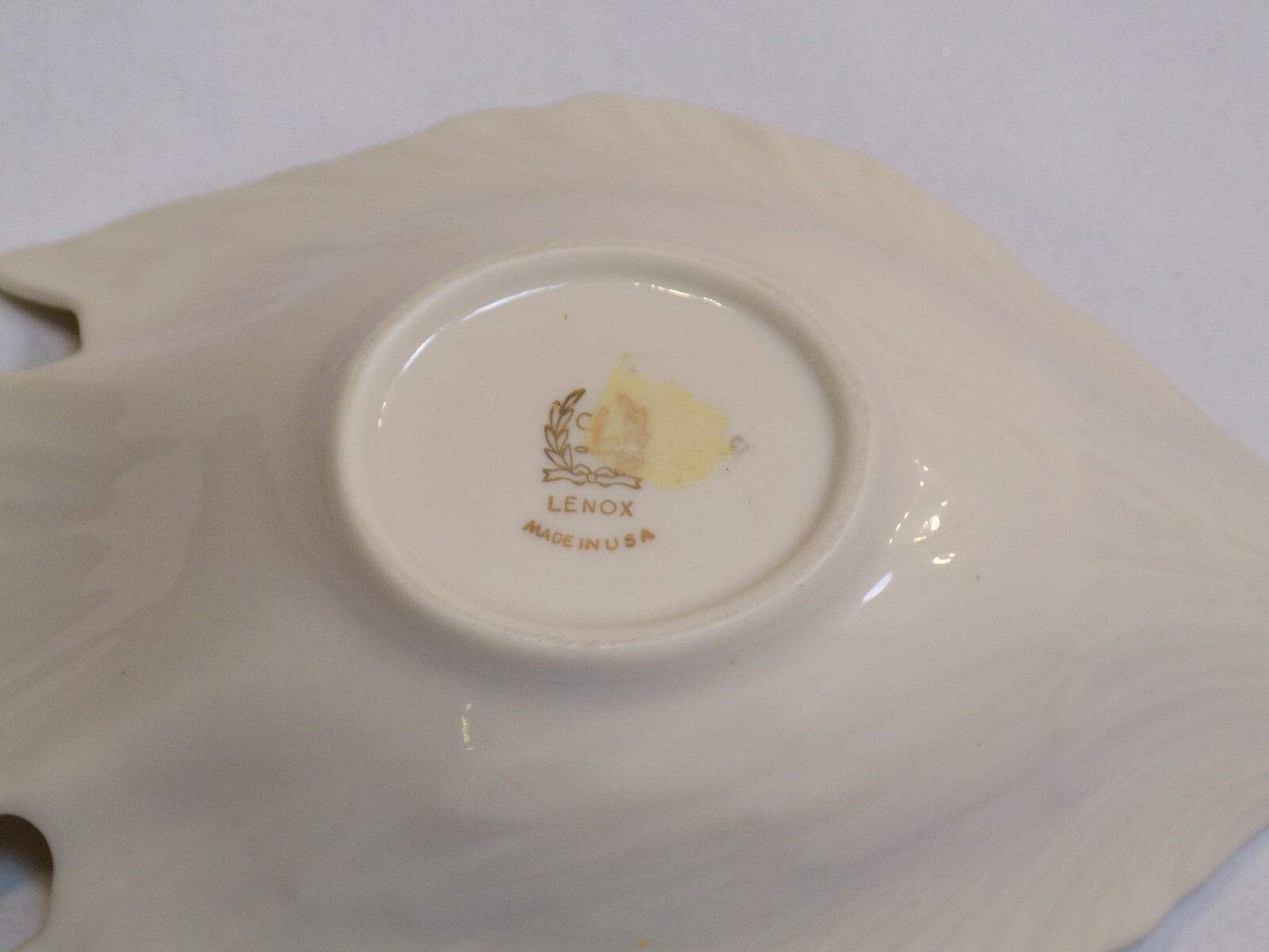 Lenox China Bird Server Serving Open Candy Bowl Dish Gold Rim Ivory Gold Trim 8″
