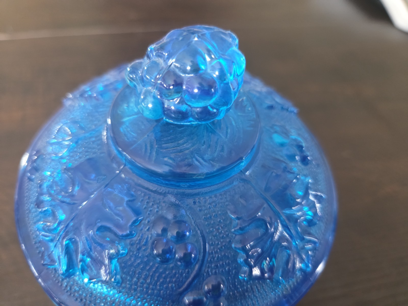 VTG 1950s Jeanette Glass Footed Covered Cobalt Blue Candy Dish Grape Leaf