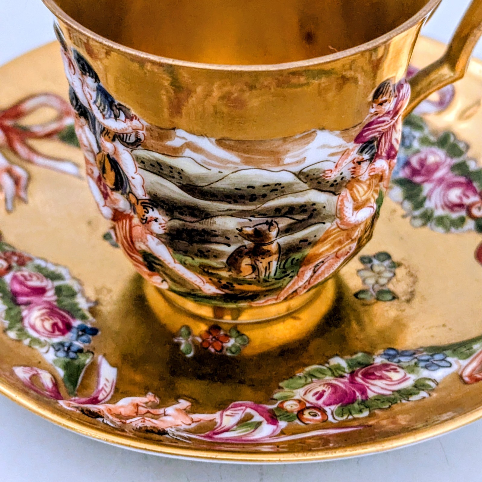 Antique 19th Century Gold Capodimonte Cherub Design Demitasse Cup Saucer N