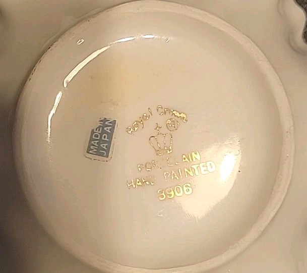 Vintage Hand Painted Royal Crown Porcelain # 3906 Candy Dish Floral design 6.5”