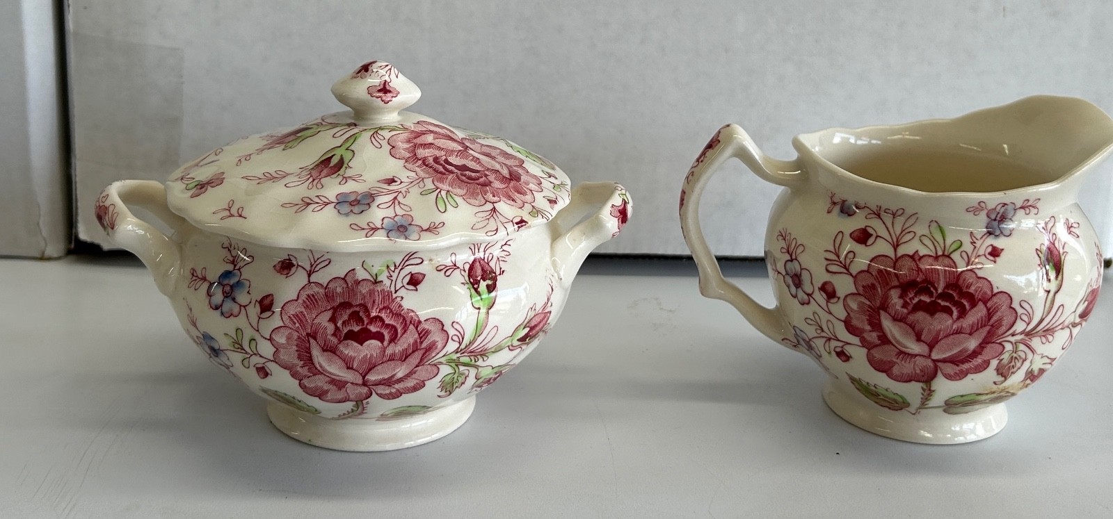 Johnson Bros Rose Chintz 15 Piece Tea & Coffee Set – Made in England