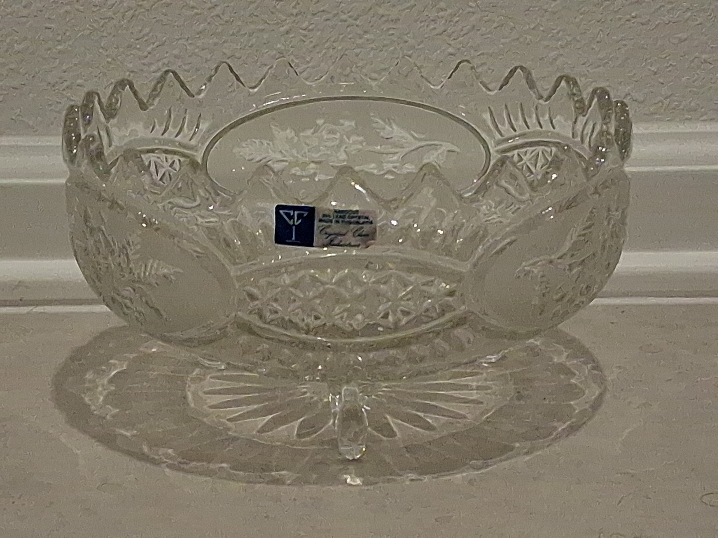 Stunning Vintage Lead Crystal Bowl Sawtooth Fruit Floral 5. 1 lbs – 8.5 inches
