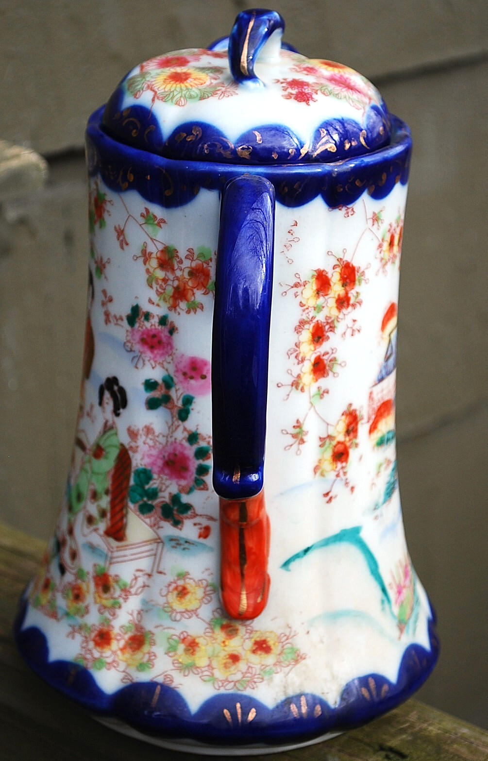 Antique Hand Painted Porcelain JAPANESE GEISHA SCENE Chocolate Pot w/ Lid COBALT