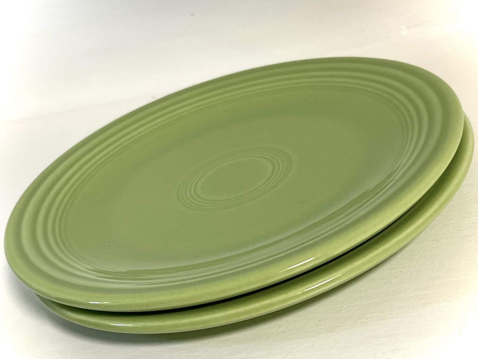 Vintage Chartreuse Fiesta Bread /Butter Plate, HLC ca 1950 – 1959, excellent