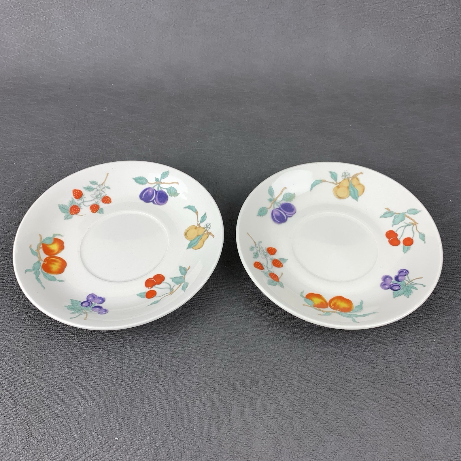 2 Tabletops Unlimited Dulcie Saucers w Colorful Fruit and Leaves Replacements