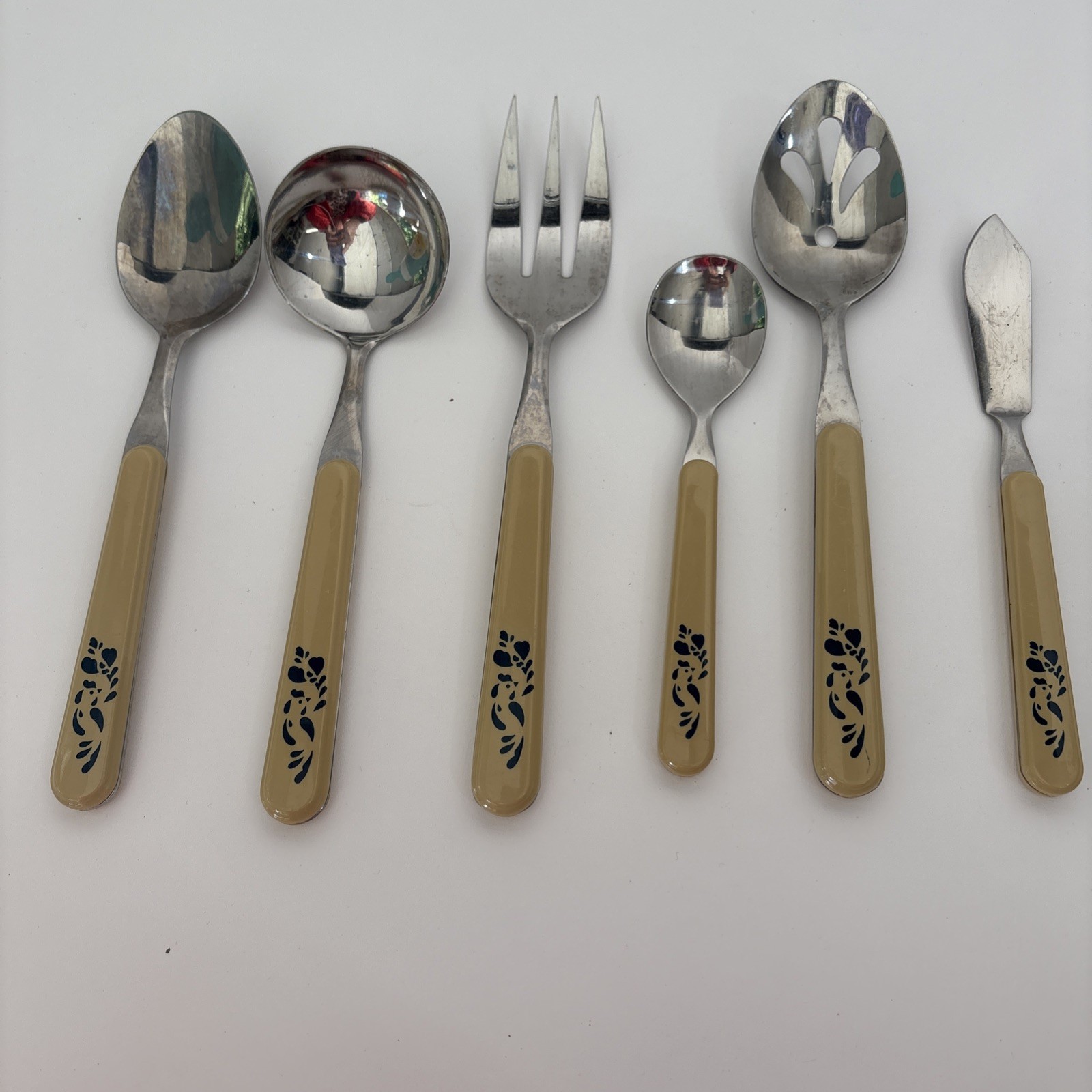PFALTZGRAFF FOLK ART FLATWARE STAINLESS FORKS SPOONS BUTTER KNIFE
