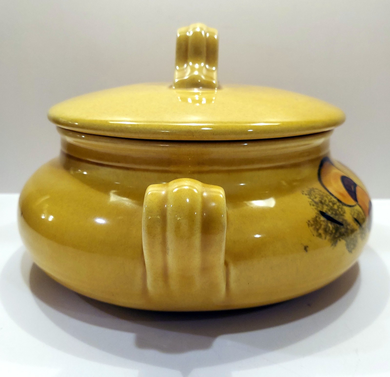 1971 Los Angeles Potteries Ovenware #407 Harvest Gold w/Mushrooms/Carrots Tureen