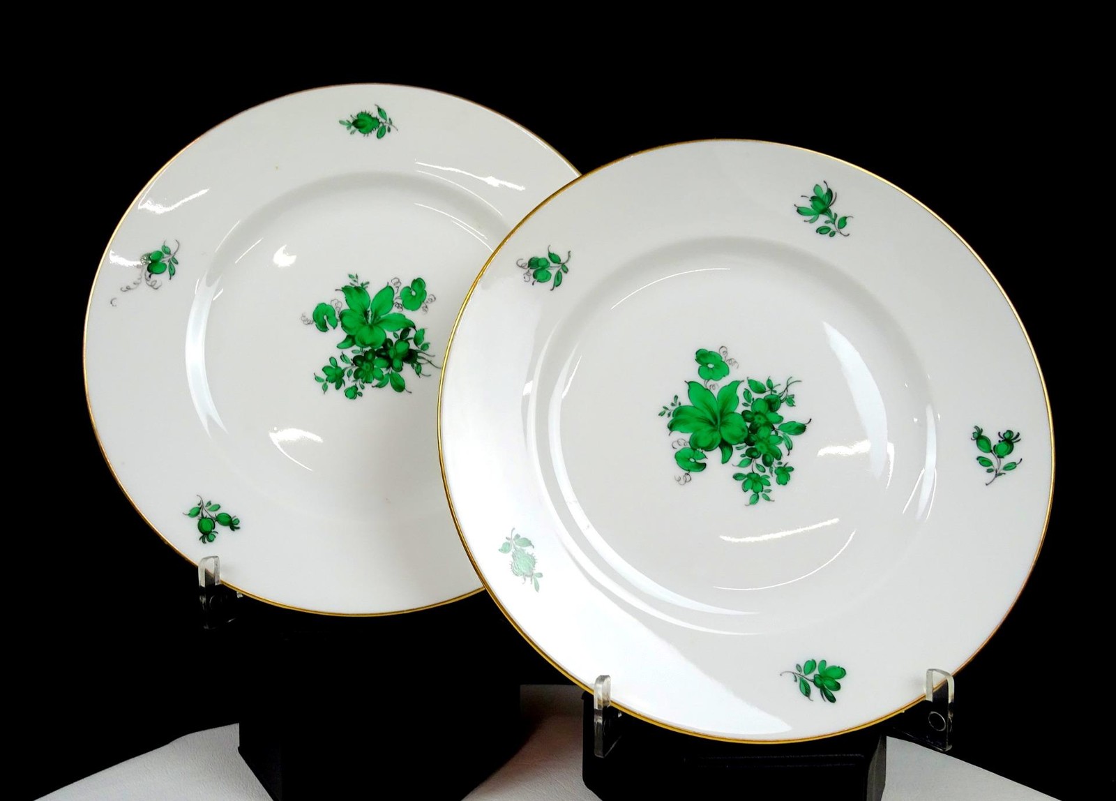 Wiener Porzellan Austria Maria Theresa Rose 2 Pc Antique 7.5″ Salad Plates 1923-