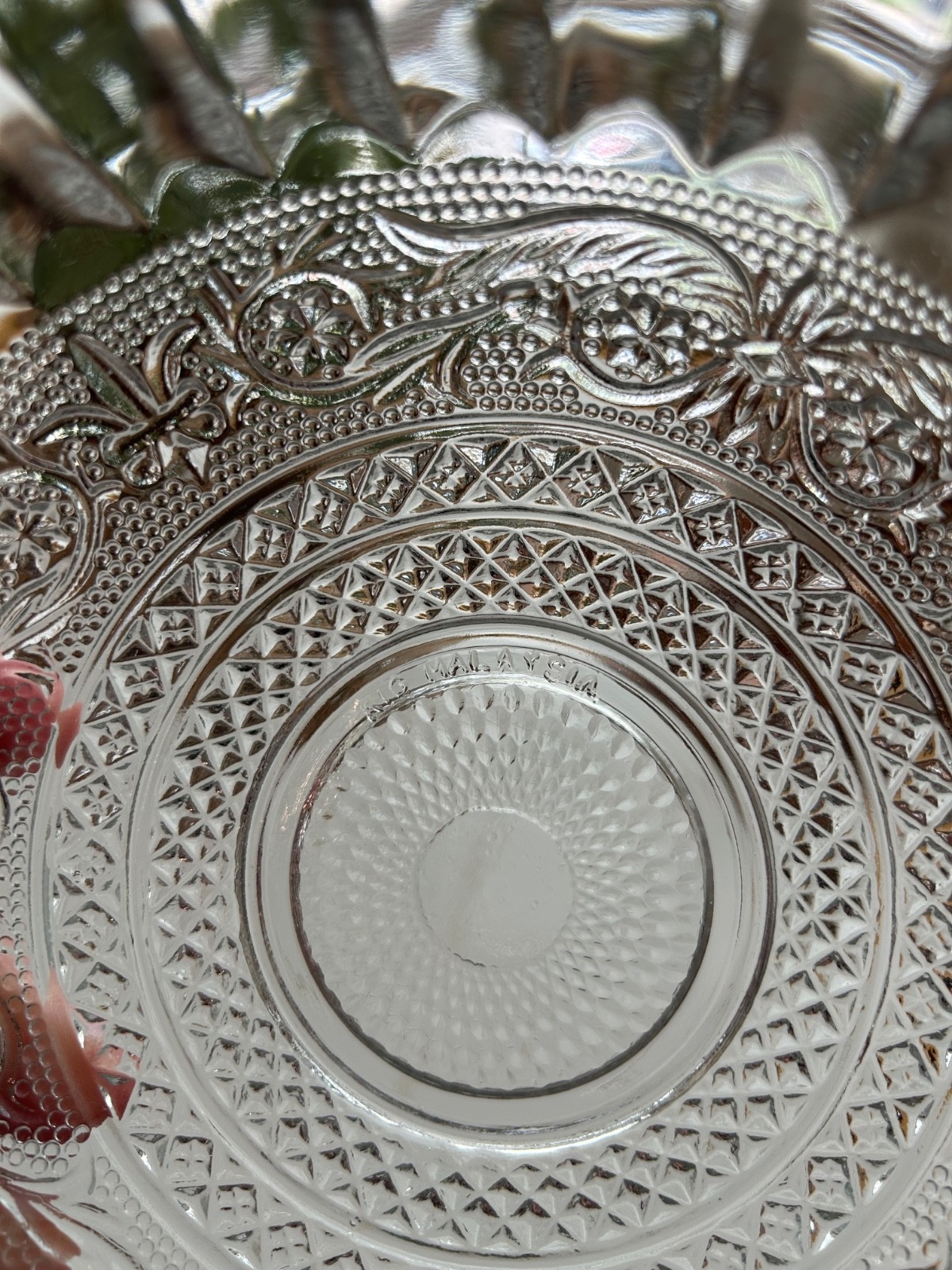 Set of 4 Vintage KIG Malaysia Fleur De Lis Round Glass Bowls 6 3/4″ Clear Glass