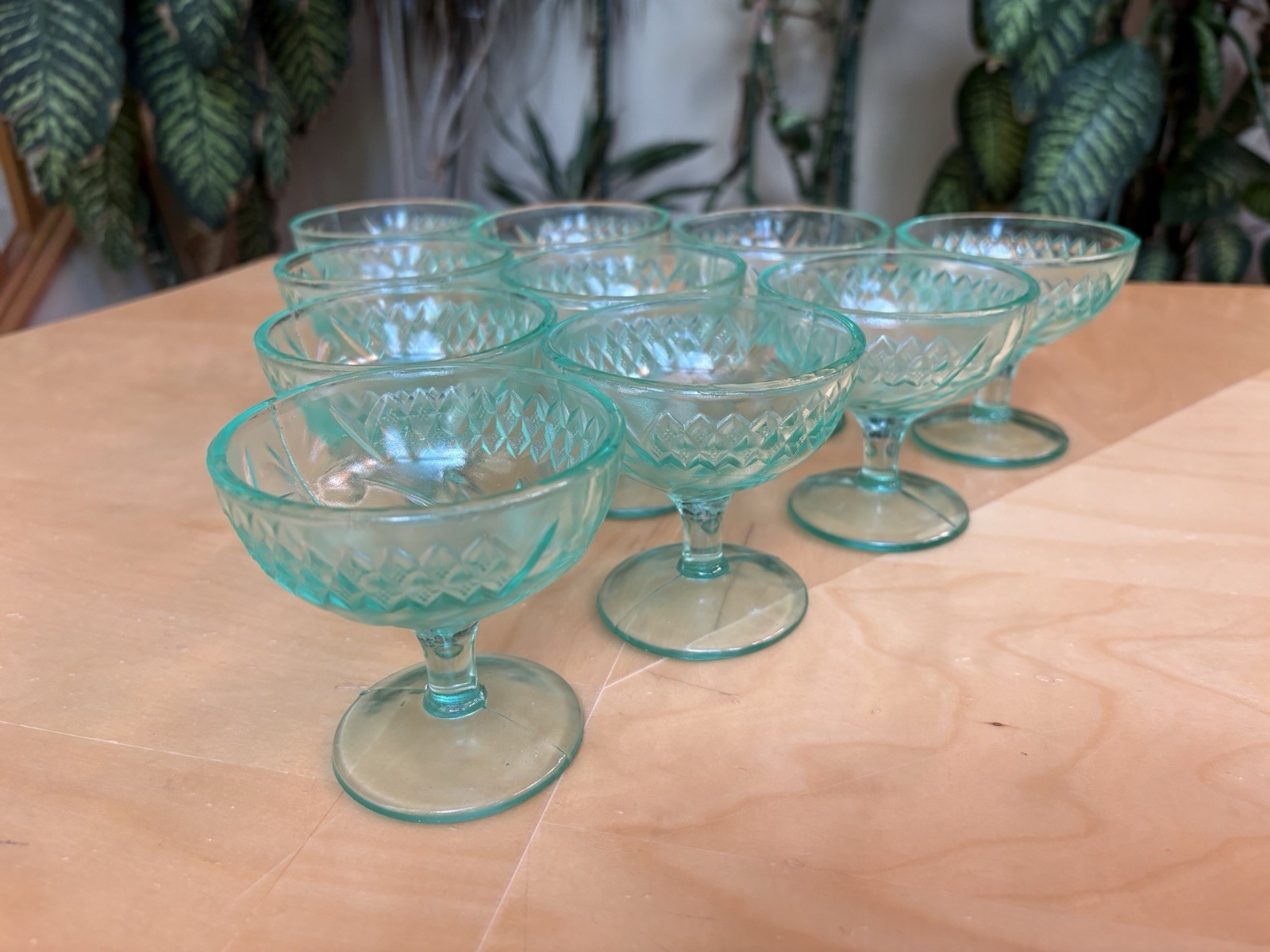 U.S. Glass Co Floral & Diamond Vaseline Green Sherbet Dessert Cups Set 10