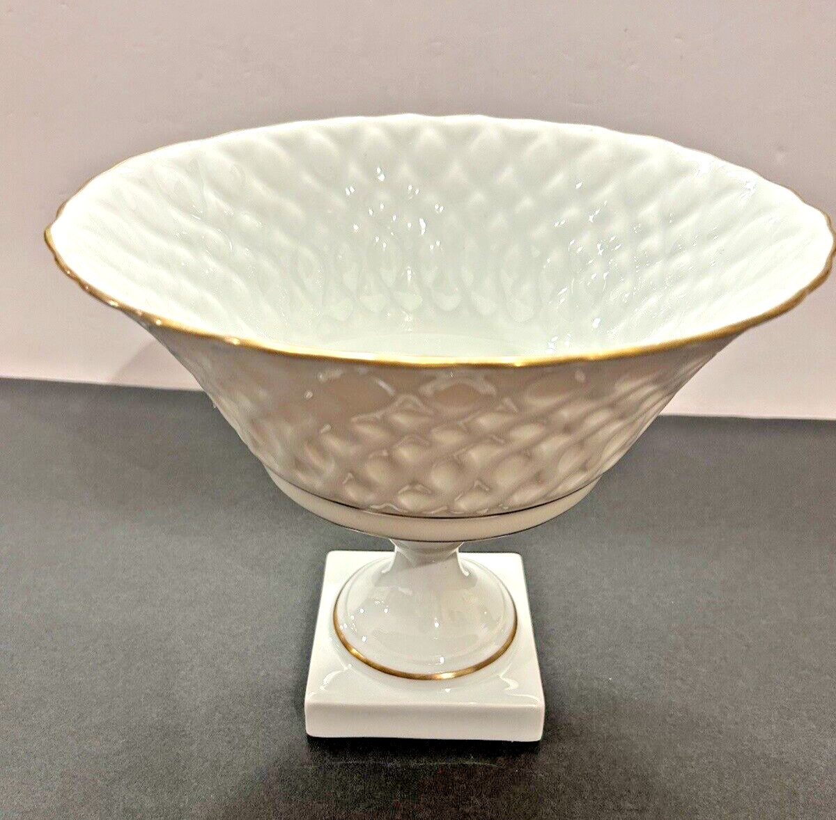 LEC-LeClair Limoges 9.5” Pedestal Bowl Centerpiece Chamart France Porcelain