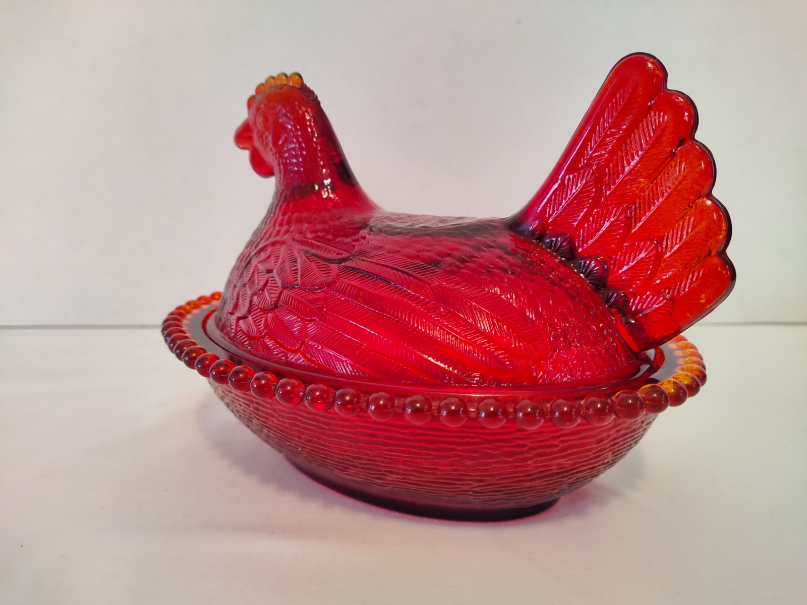 Vtg Red Flashed HEN ON NEST Indiana Glass 7” Candy Dish
