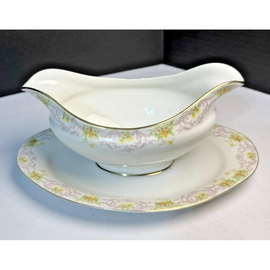 Limoges Elite Works Bawo Dotter BWD647 Sauce Gravy Boat W/ attached Plate France