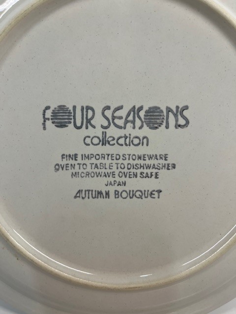 Four Seasons Stoneware Autumn Bouquet Dinner Plates 10.5” Set of 6 Vintage Japan
