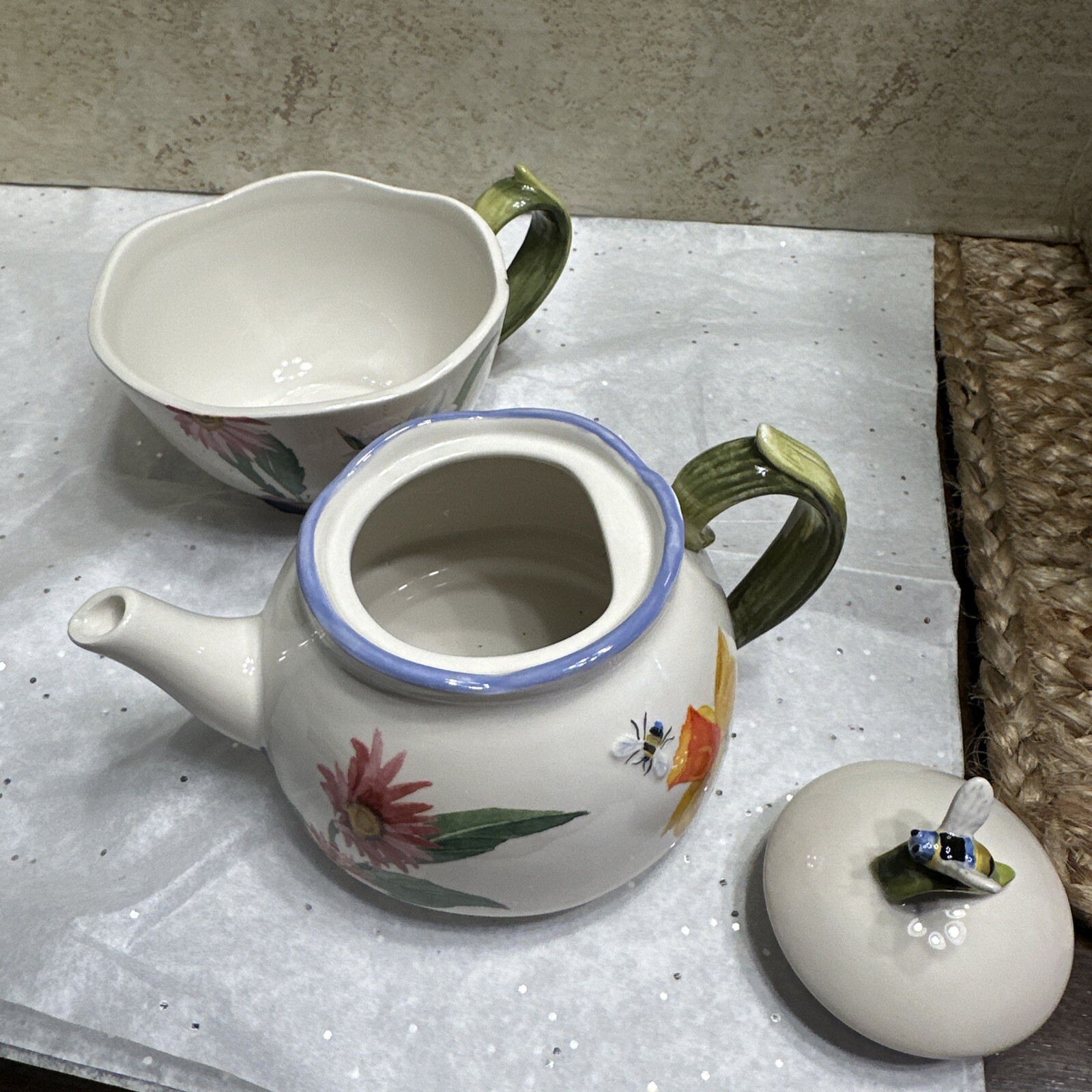 Harry and David Tea For One Small Teapot Cup Floral Garden Bees