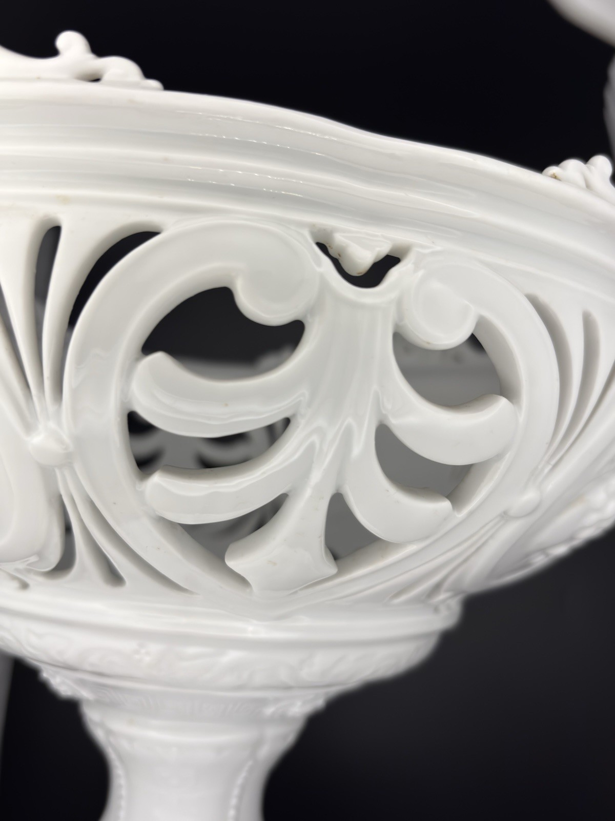 Jean Pouyat Limoges JPL Porcelain Centerpiece Bowl Compote 9.5″
