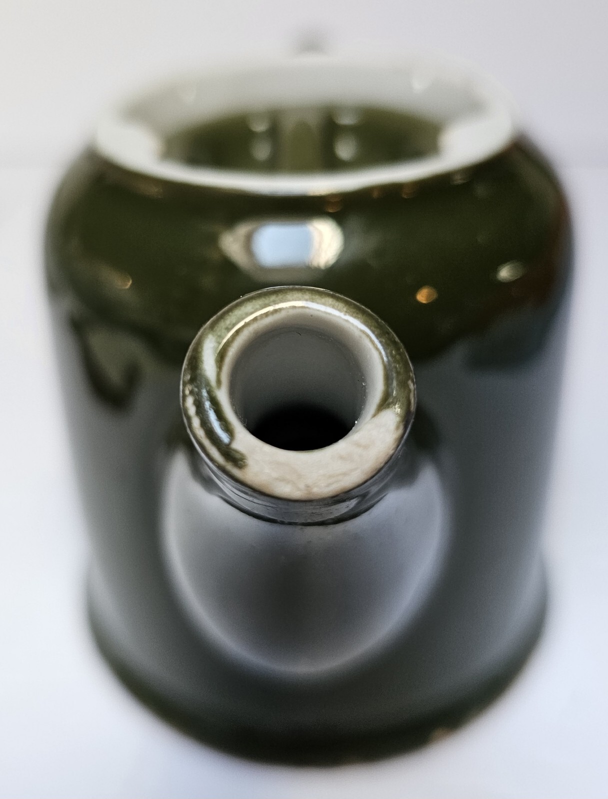 HALL Tea Pot Lidded Dark Green 3.75″ Used Condition