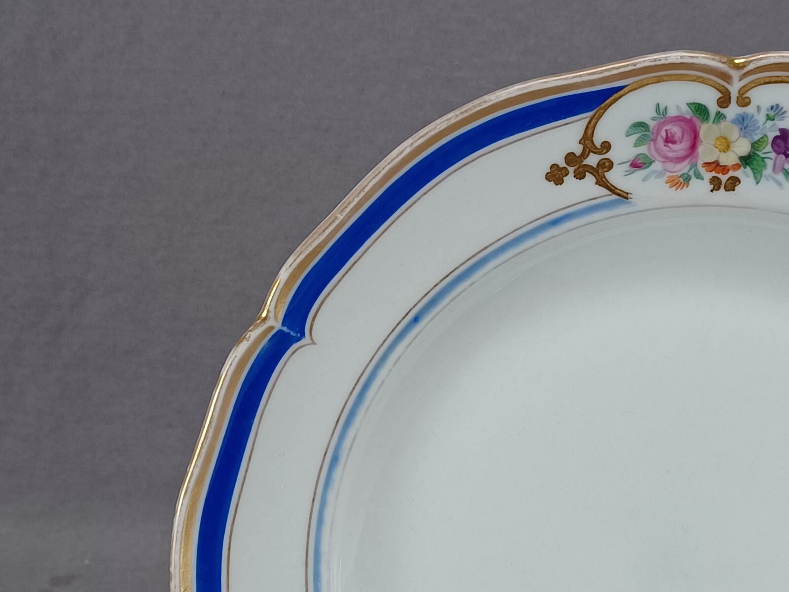 KPM Berlin Hand Painted Floral Cobalt & Gold Border 8 1/4 Inch Plate C. 1840s A