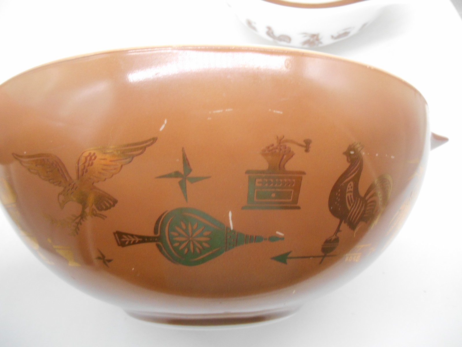 Vintage Set of 4 Pyrex Early American Cinderella Nesting Mixing Bowls 441-444