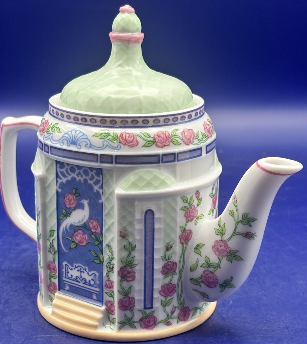 Lenox Teapot English Garden Collection The Aviary 1994