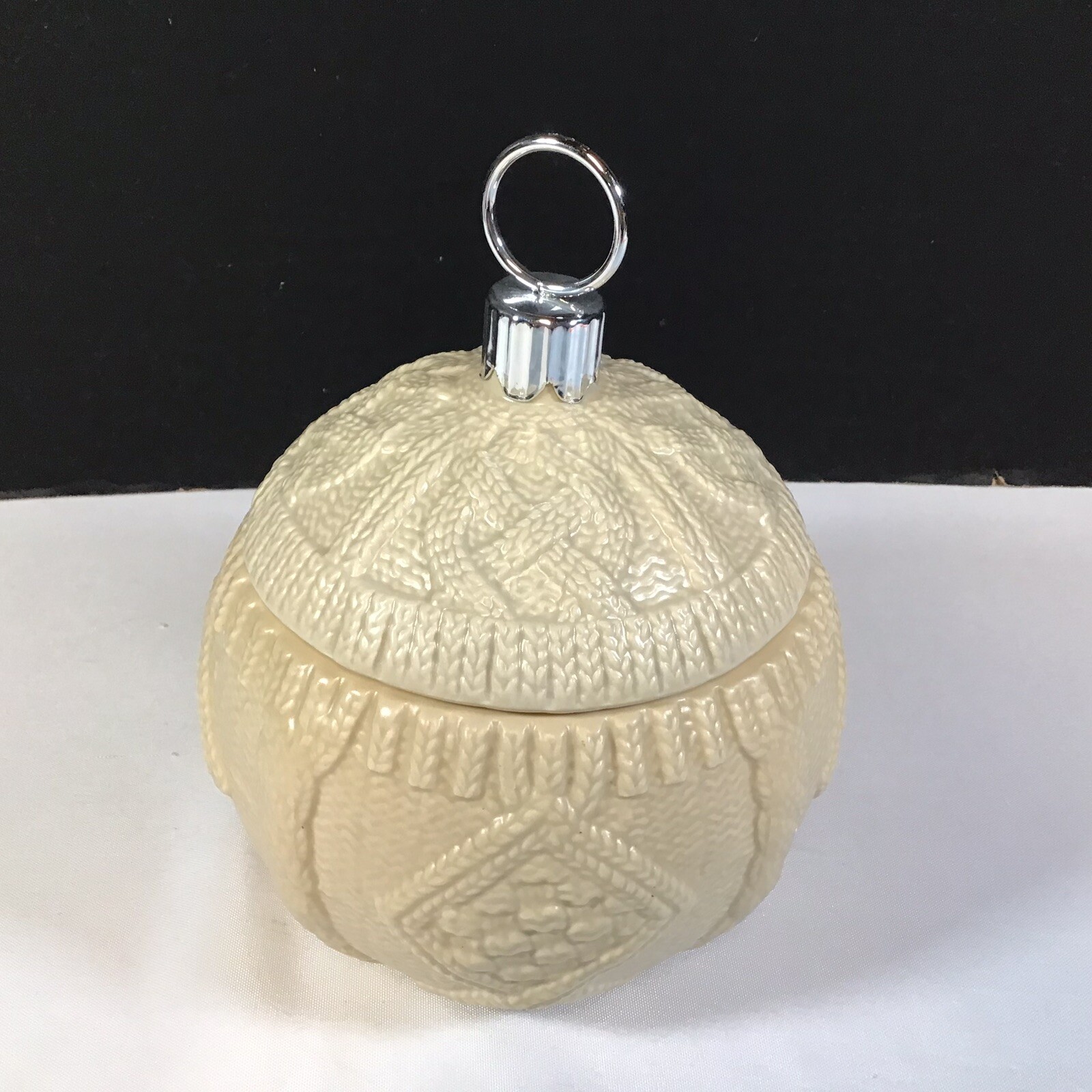Vintage FTD Unique Textured Candy Dish Flower Christmas Ornament Flower Vase