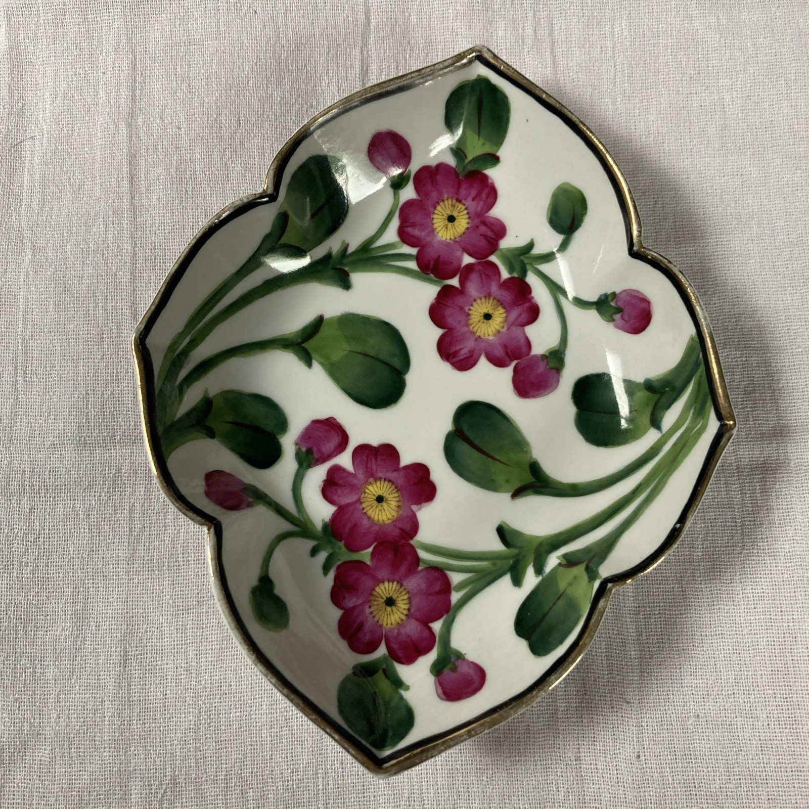 Vintage Floral Nippon Hand Painted Dish 6.5×5 1/4″