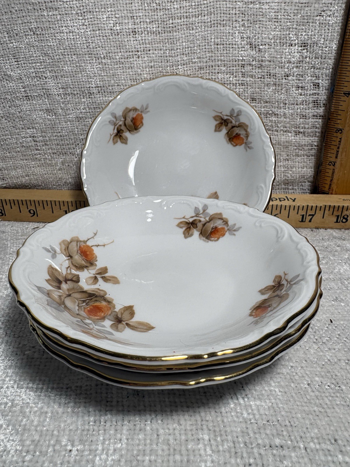 FOUR Mitterteich Bavaria “NORWAY ROSE” FRUIT/SAUCE BOWLS, Porcelain, Gold Trim