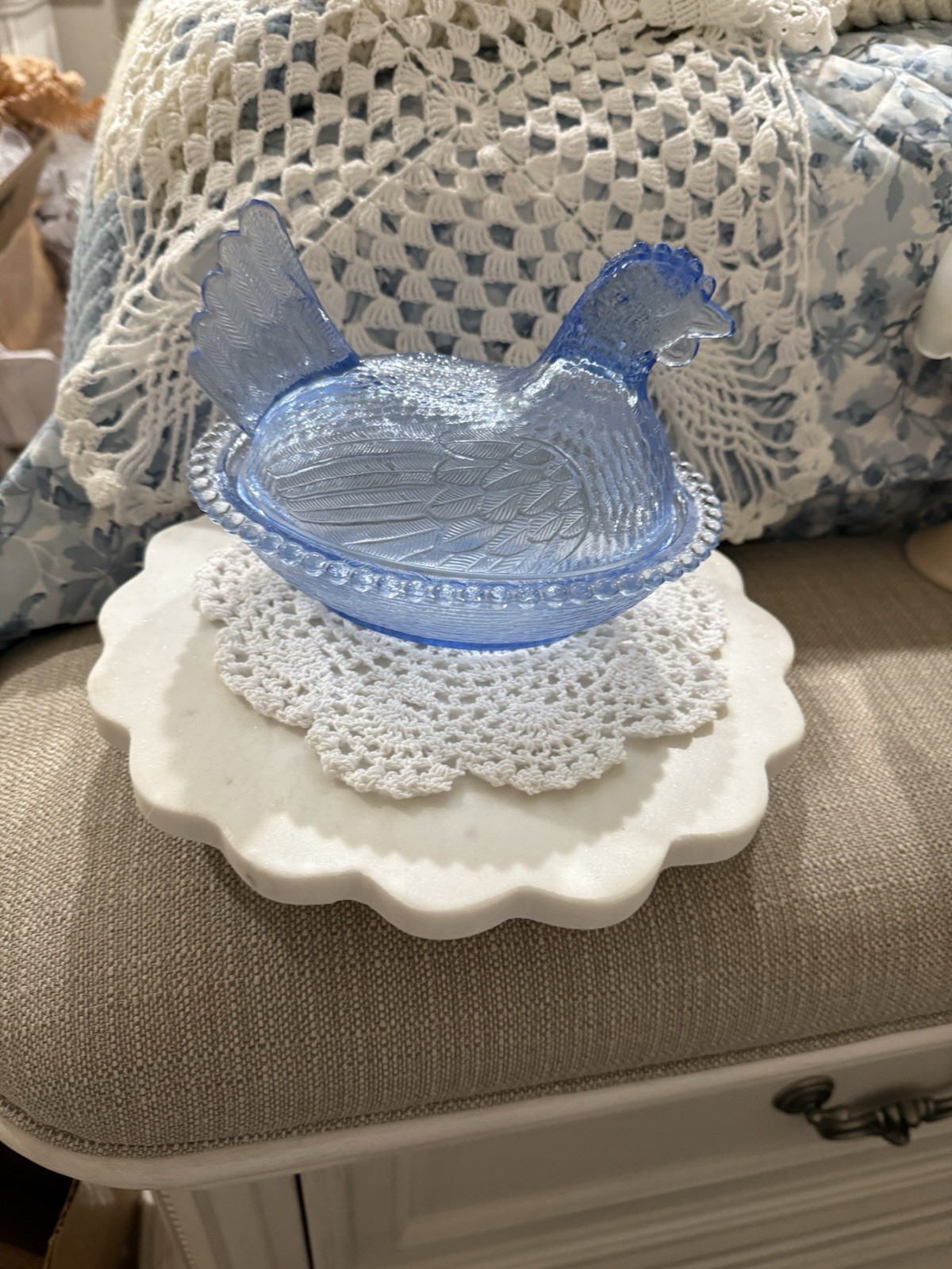 Vintage Indiana Glass Cornflower Blue Hen On A Nest Mint