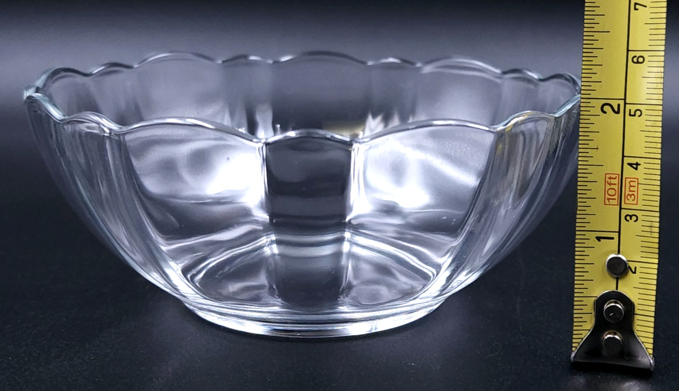 Arcoroc Arcade Bengale Nappy Tempered Glass Bowls Scalloped – Choose 4″ 5″ or 6″