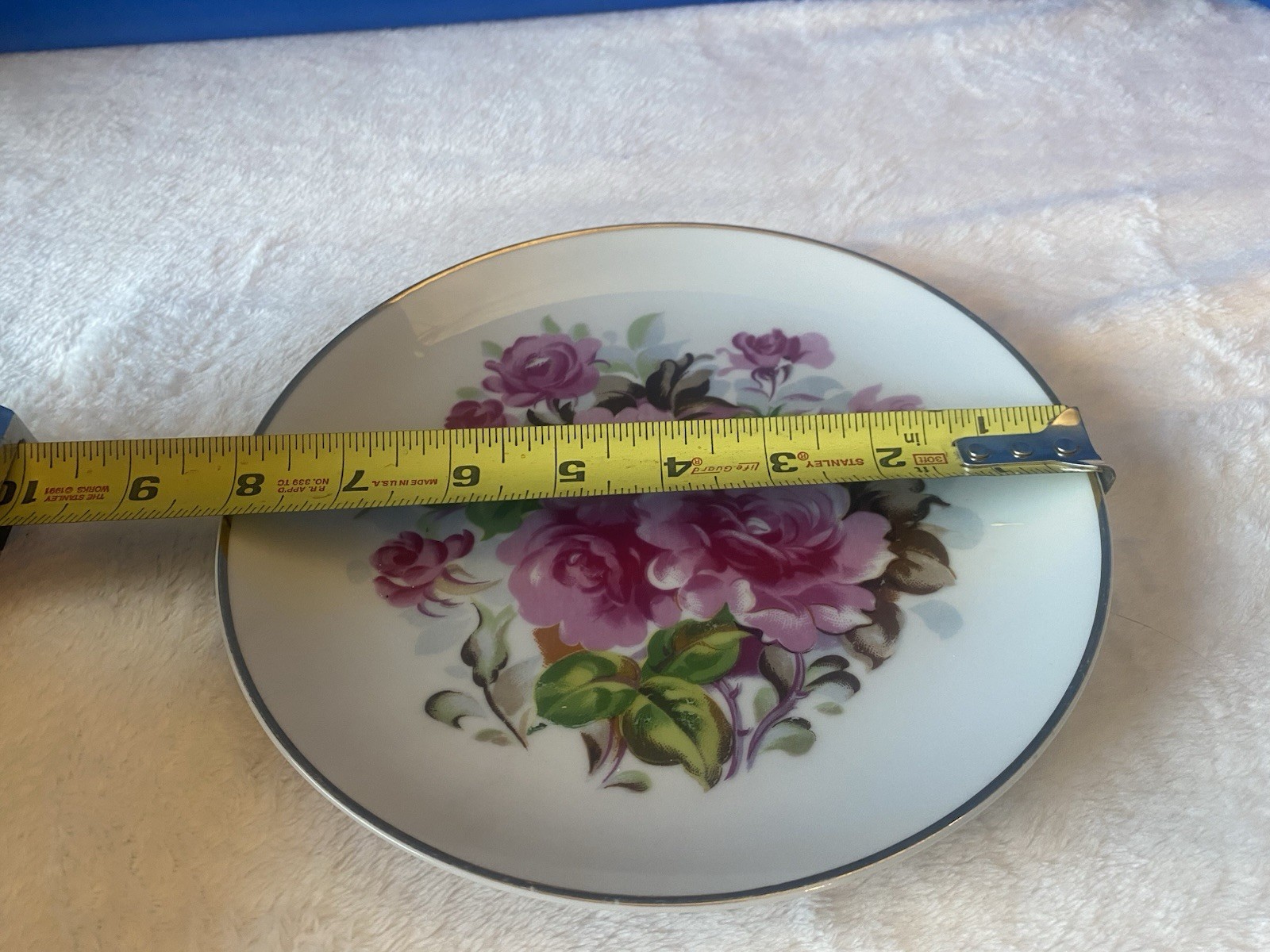 Japan Ceramic Round Decorative Plate 9 in White Pink Green Floral Glossy