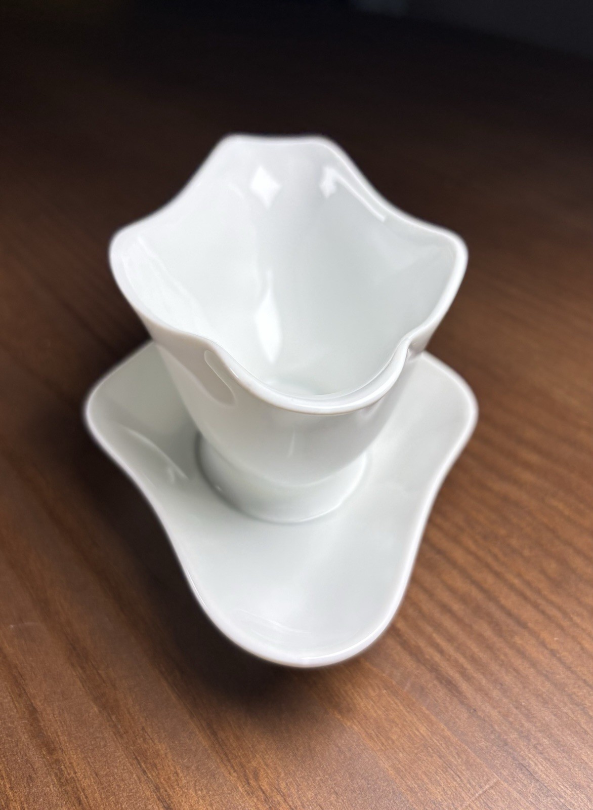 Limoges France Porcelaine Lafarge White Gravy Boat Attached Underplate EUC