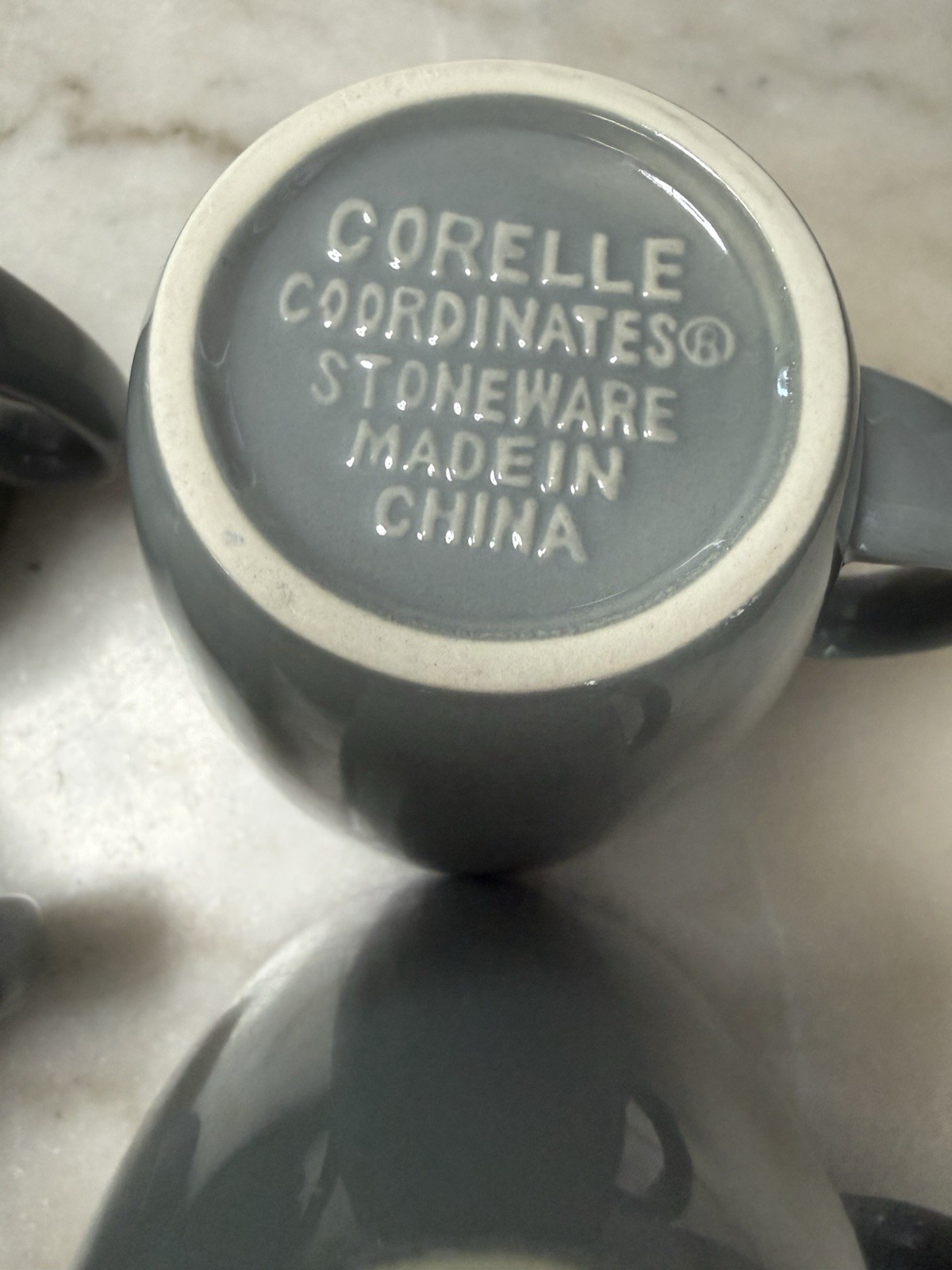 4 Corelle Coordinates Stoneware Stoneware Gray Coffee Mugs Cups 11 Oz