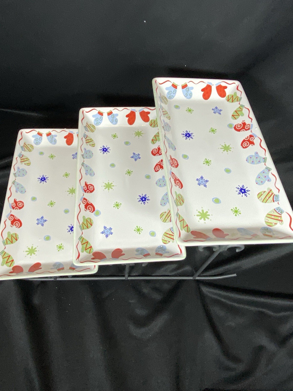 Pfaltzgraff Taffy Candy Christmas 3 Step Sleigh Buffet Server W/ Metal Stand