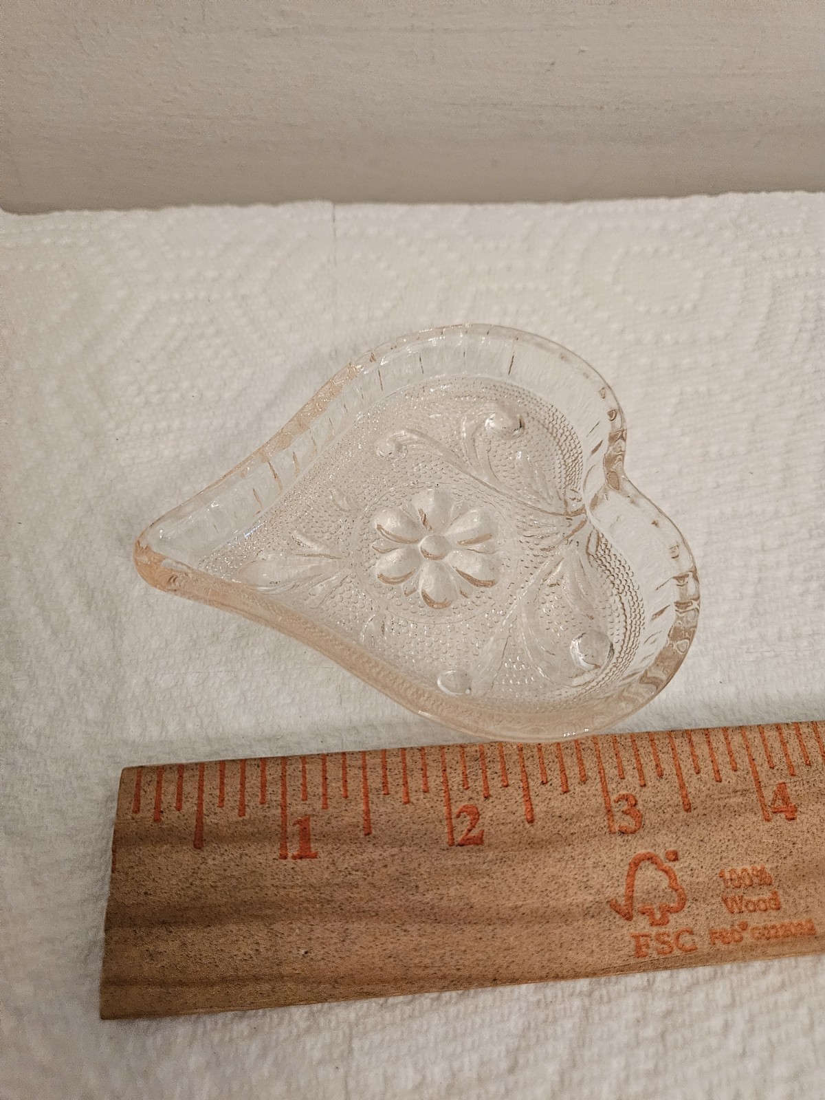Vintage Tiara Indiana Sandwich Glass Pink Heart Shaped Trinket Dish Card Suit