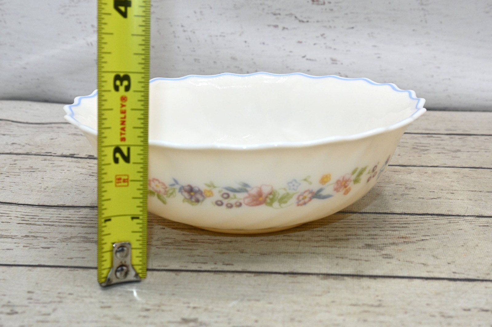 Arcopal Victoria Floral Cereal Bowls 6.25″ Made in France Set of 3