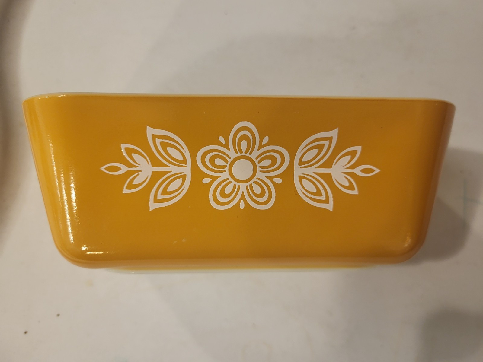 PYREX BUTTERFLY GOLD 502-B REFRIGERATOR DISH & 502-C LID PREOWNED FREE USA SHIP