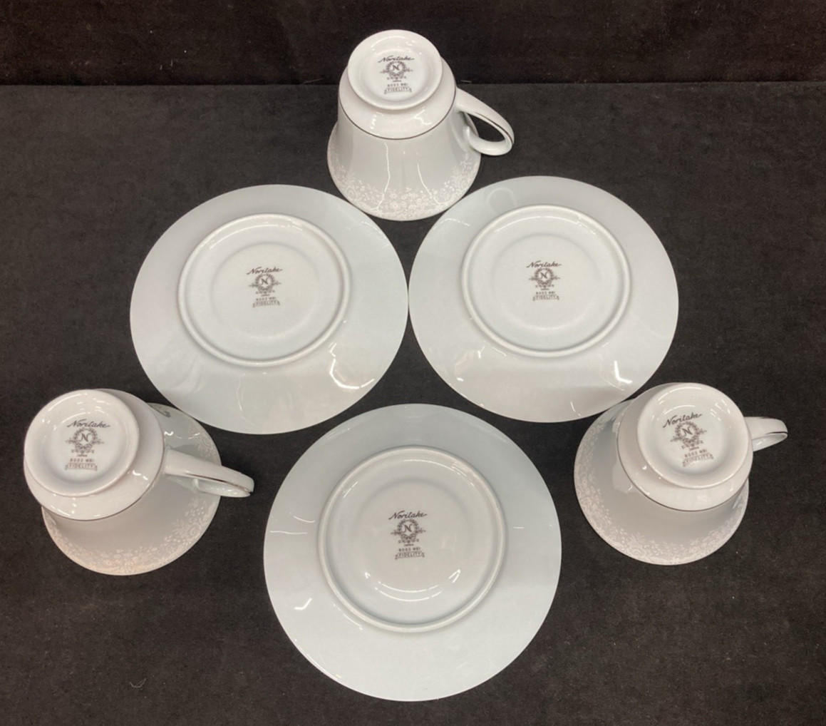 Noritake Fidelity 8003 Light Blue Cups & Saucers Set of 3