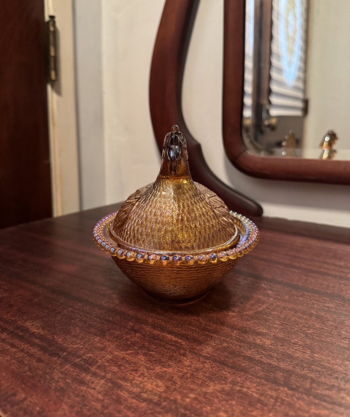 Vintage Indiana Glass Hen on Nest Iridescent Golden Amber Carnival Glass 7” READ