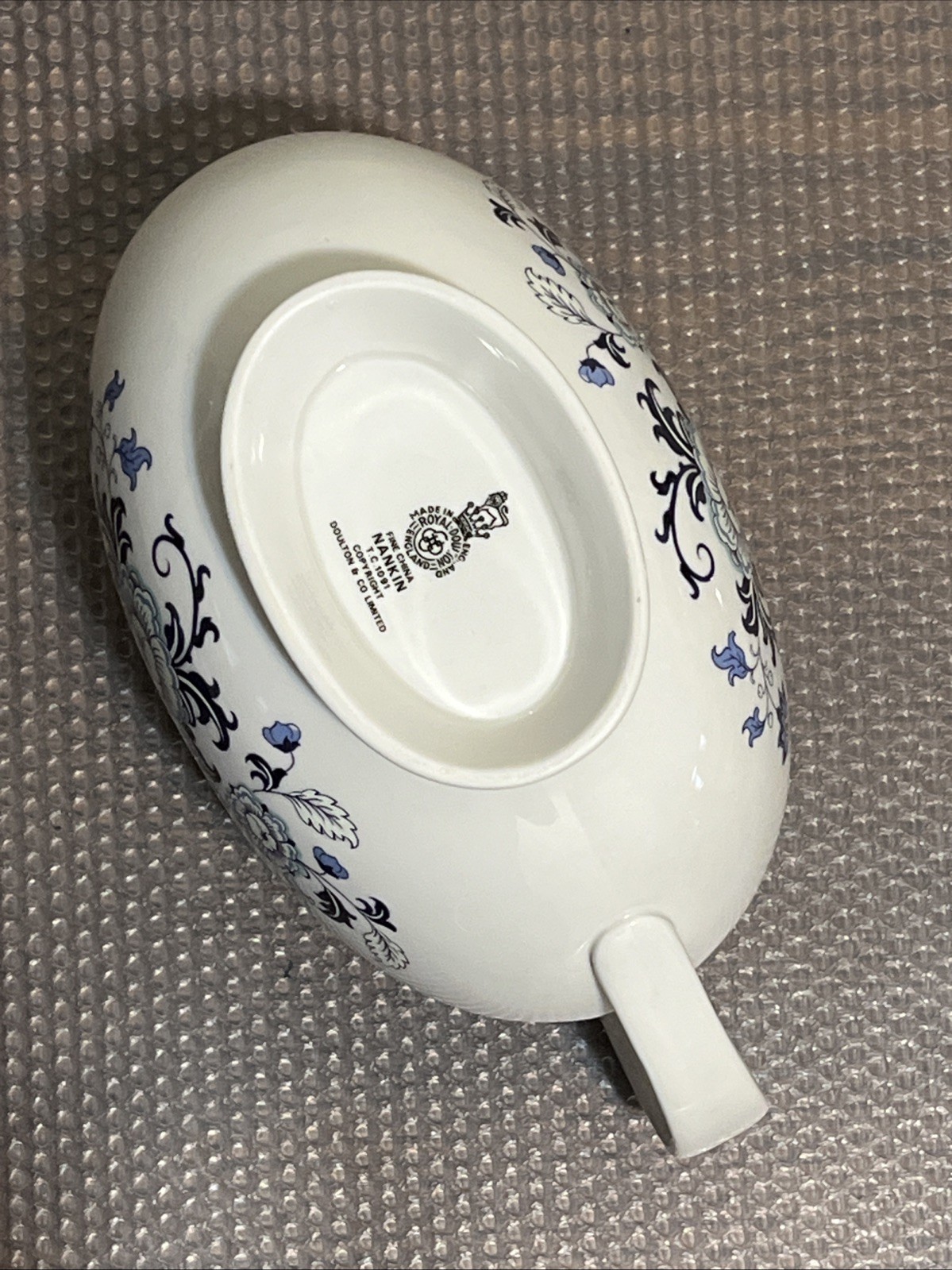 Royal Doulton NANKIN Gravy Boat & Underplate – TC 1091