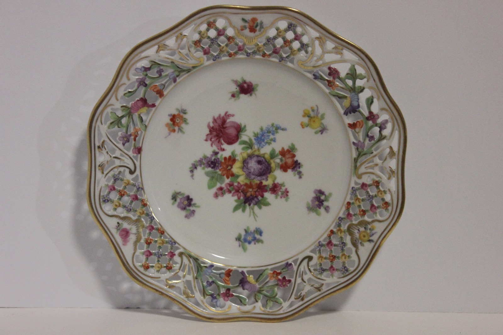 Schumann Bavaria Dresden Empress Chateau Salad Plate, 8-1/2″, 12 Plates Avail