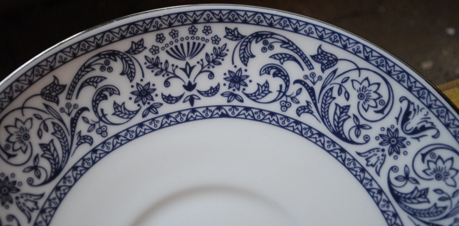 Set 4 MINTON Bone China INFANTA S744 Footed Cups & Saucers ENGLAND Blue & White