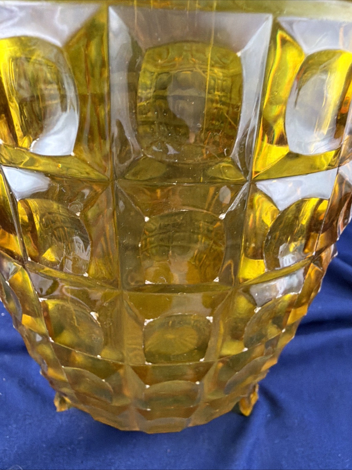 Rageline Yellow Pattern Plastic Candy Dish with lid: Vintage Style Server 8.5″
