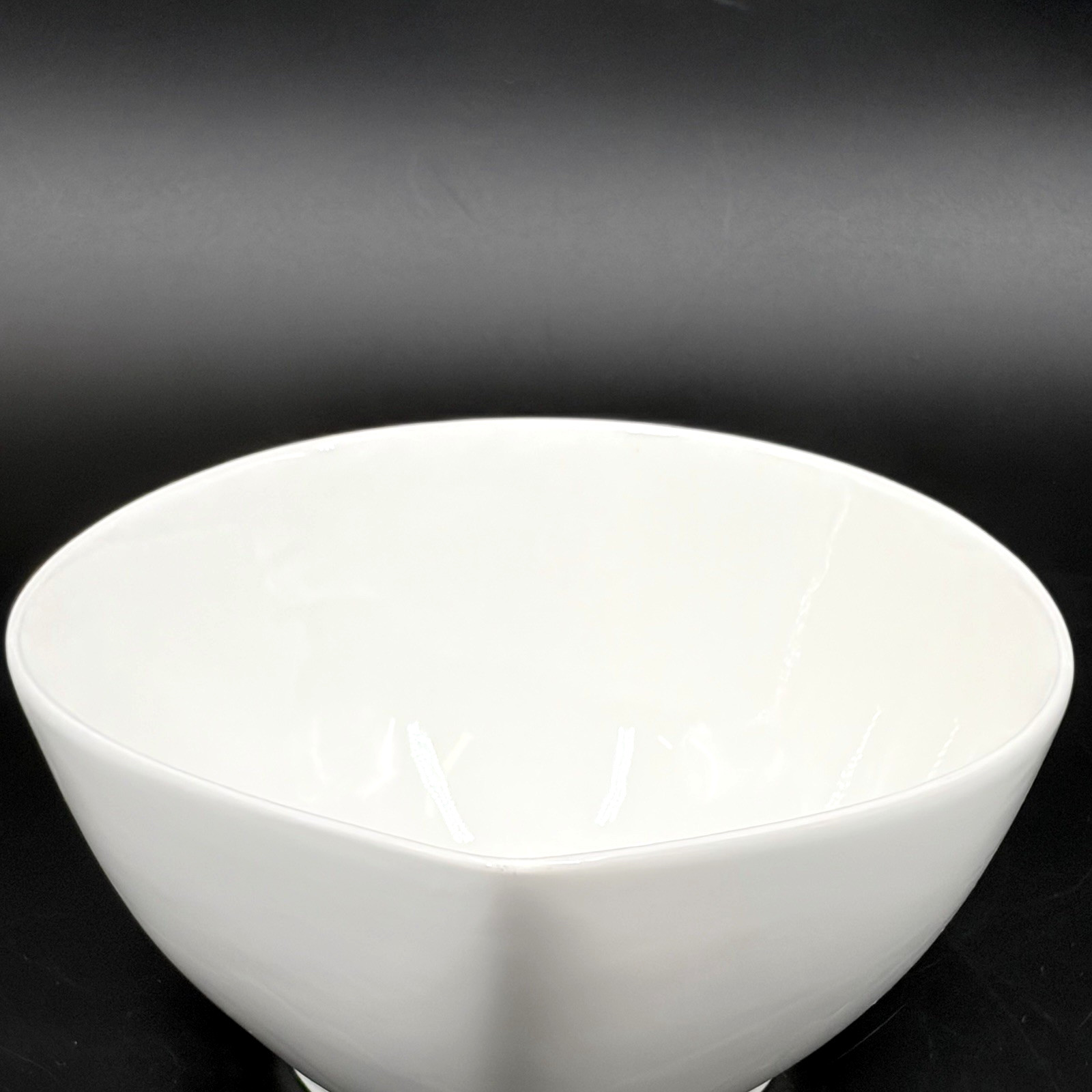 Red Vanilla White Teardrop Serving Bowl 8” x 9″ x 3.75″ Vanilla Fare FK000-224
