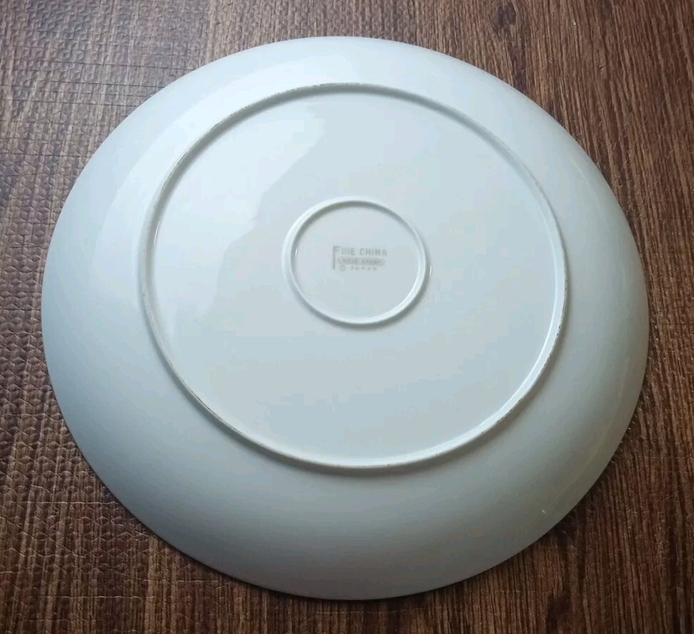 Fine China Rose Spray Roses Pattern 12″ Round Serving Platter Japan