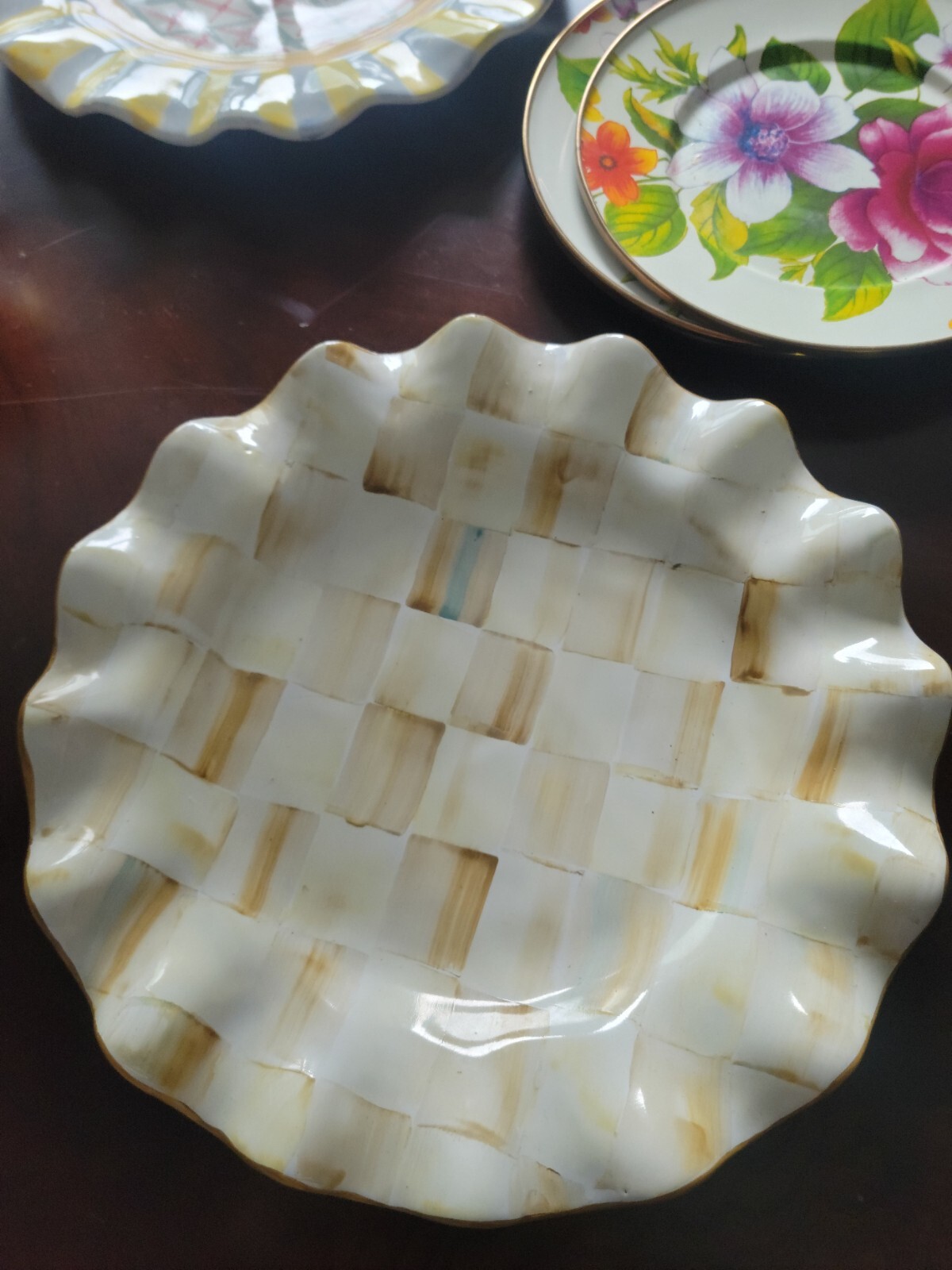 Mackenzie Child’s Courtly Check Scallopped Ceramic Dinner Plate New