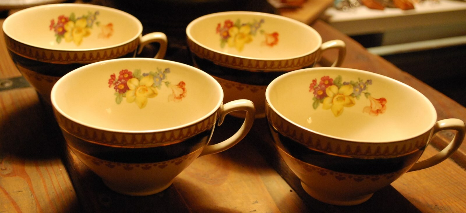 Antique Set 4 SHERBORNE FLAT TEACUPS Wood & Sons Cobalt Band Yellow/Floral Inner