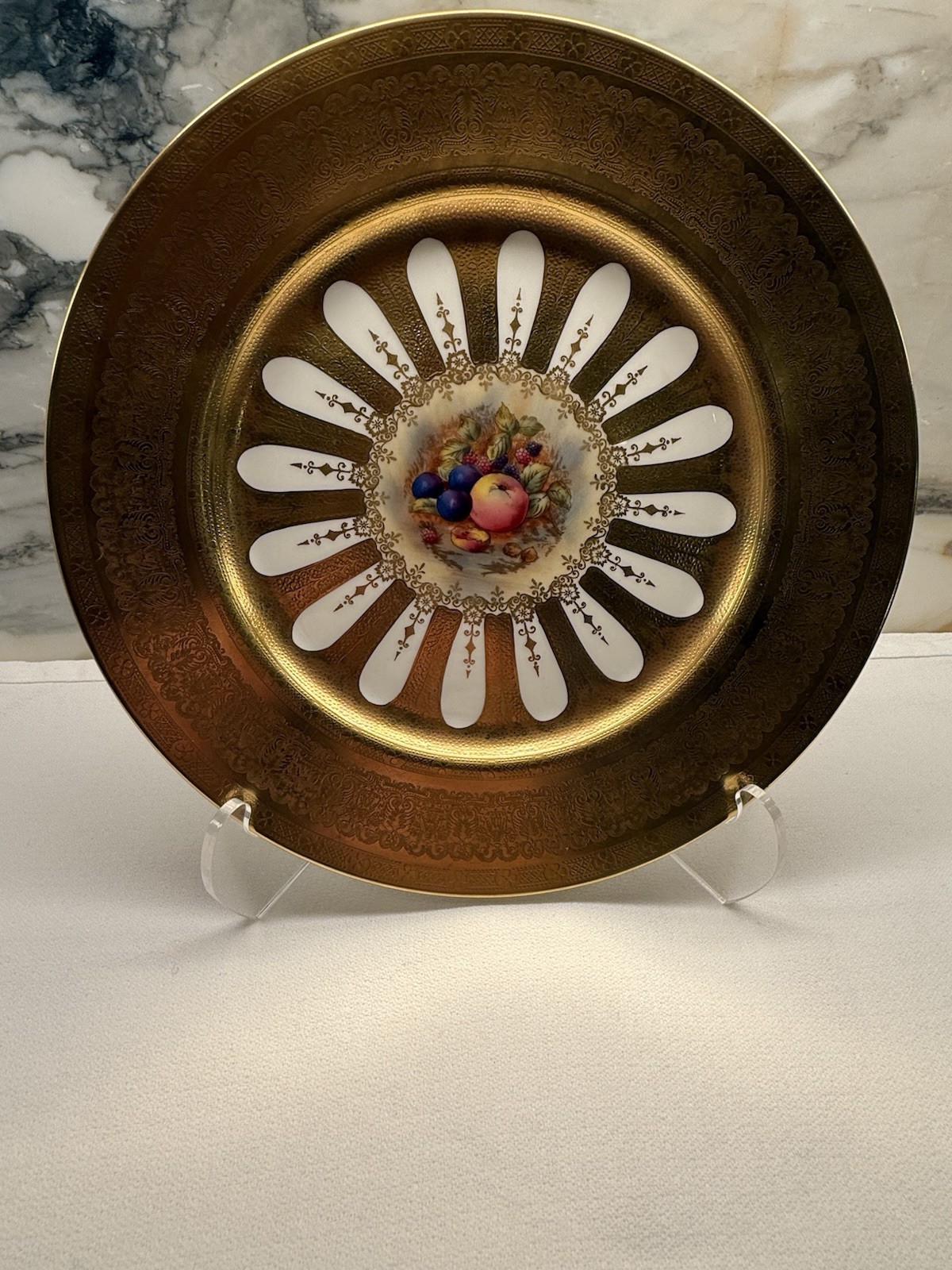 Vintage Aynsley Orchard Gold Bone China Dinner Plate Gold Encrusted 10.25″